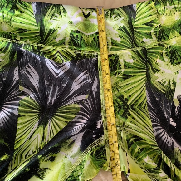 ✨3 for $25✨ Material Girl leggings - Picture 5 of 6